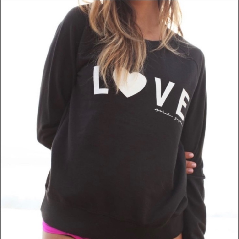 Spiritual Gangster Love Heart Shrunken Sweatshirt Black
Medium / Vintage Black
